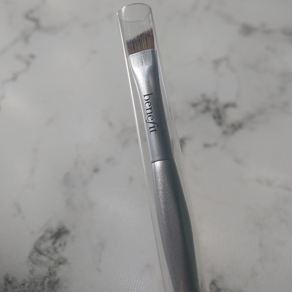 Benefit Duel Ended Brow Brush and Spoolie - Picture 4 of 5